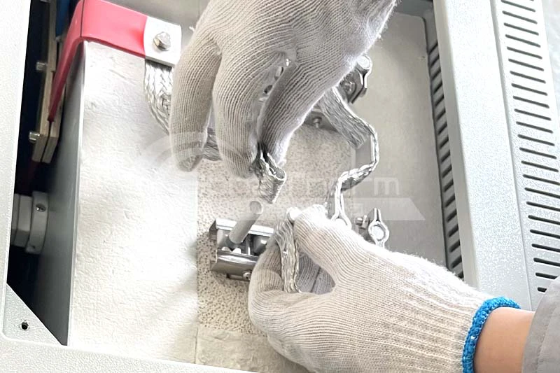 箱式炉换硅钼棒